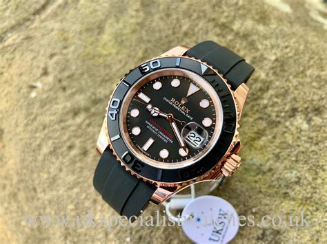 40mm yacht master oysterflex.